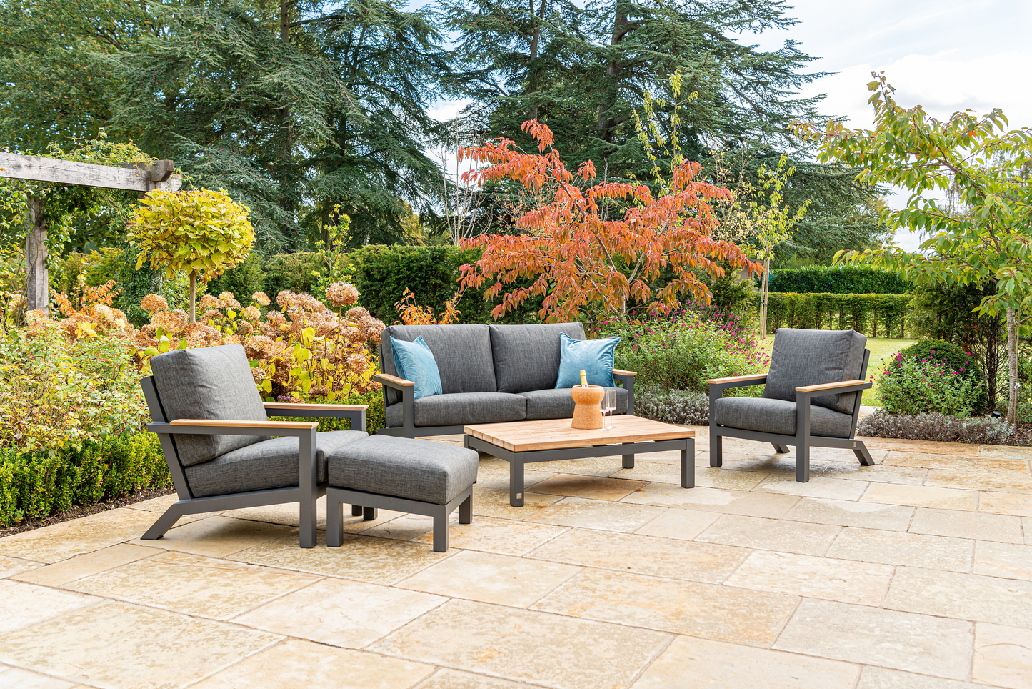 4 Seasons Outdoor Capitol Coffee Table 120 X 75 X 35 Cm.