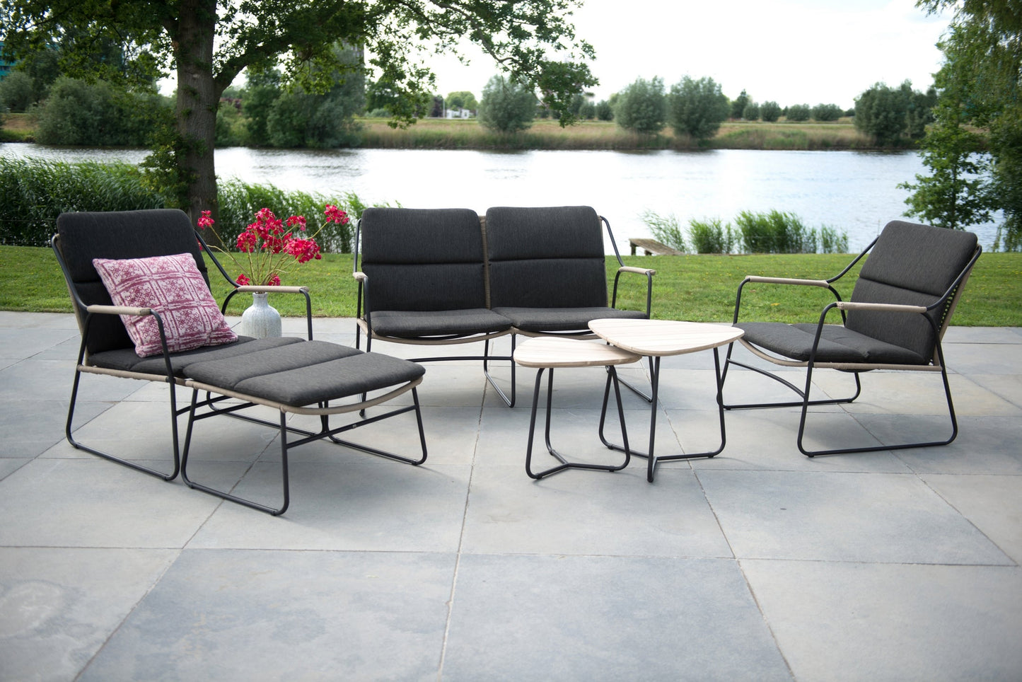 4 Seasons Outdoor Scandic Living Bench 2 Seater