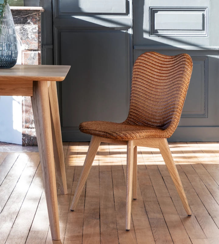 Vincent Sheppard Lily dining chair oak base
